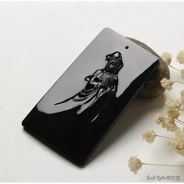 包含墨翠翡翠手镯什么样的的词条-第8张图片-翡翠网 包含墨翠翡翠手镯什么样的的词条-第8张图片-翡翠网