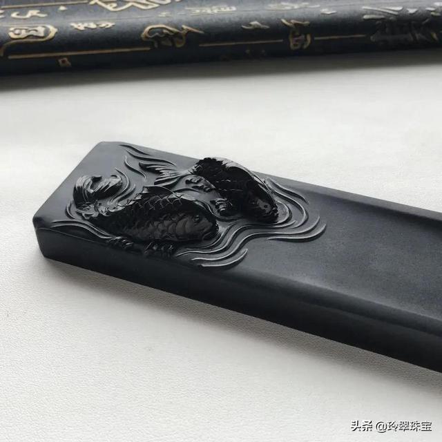 包含墨翠翡翠手镯什么样的的词条-第10张图片-翡翠网 包含墨翠翡翠手镯什么样的的词条-第10张图片-翡翠网