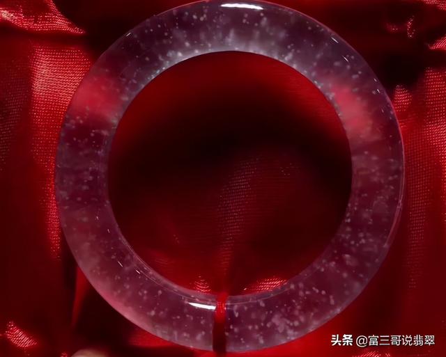 翡翠相关知识翡翠基础知识图-第13张图片-翡翠网 翡翠相关知识翡翠基础知识图-第13张图片-翡翠网