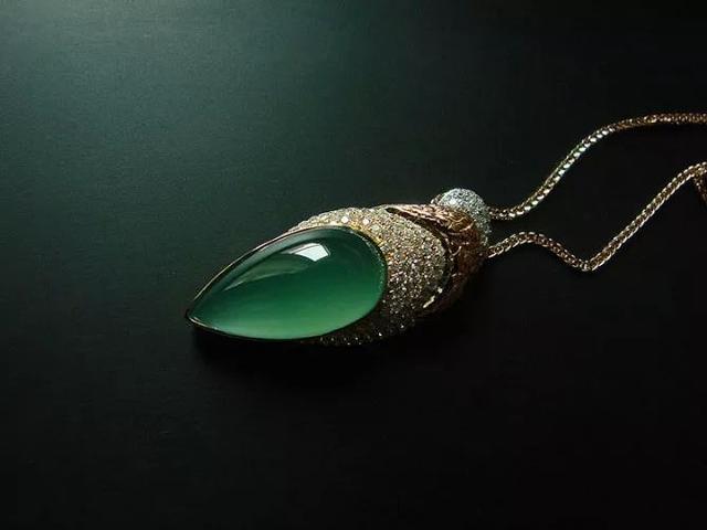 翡翠飘花和飘色,老蓝水飘花翡翠牌子价格-第1张图片-翡翠网 翡翠飘花和飘色,老蓝水飘花翡翠牌子价格-第1张图片-翡翠网