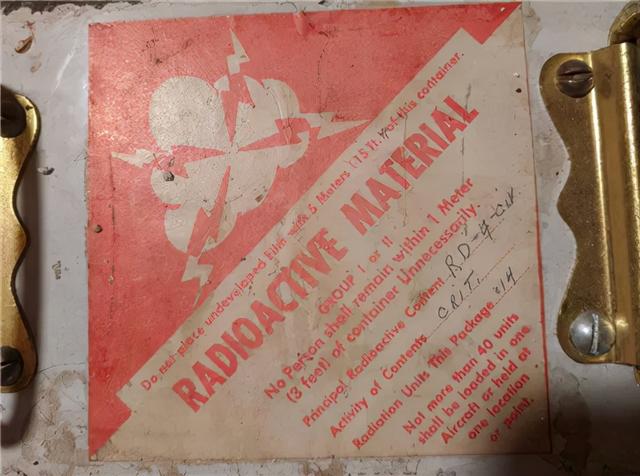 浅水绿翡翠手镯图片飘阳绿翡翠手镯-第16张图片-翡翠网 浅水绿翡翠手镯图片飘阳绿翡翠手镯-第16张图片-翡翠网