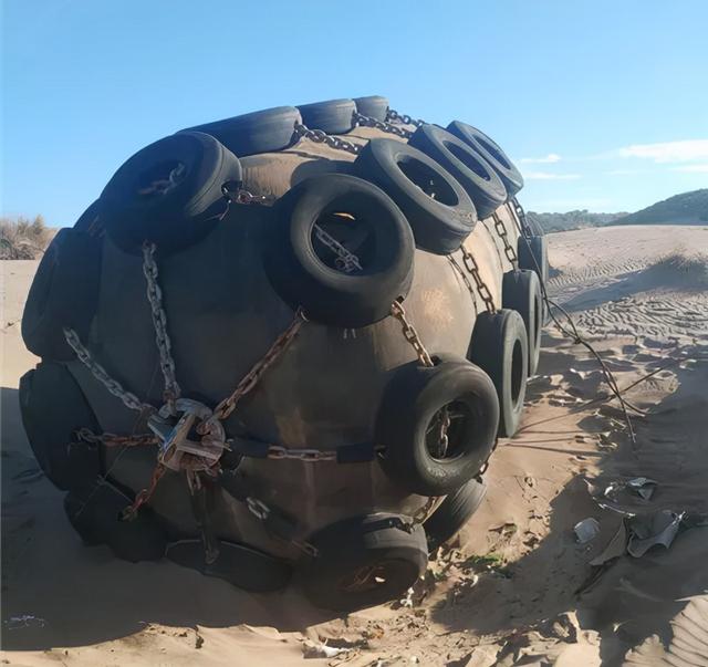 浅水绿翡翠手镯图片飘阳绿翡翠手镯-第29张图片-翡翠网 浅水绿翡翠手镯图片飘阳绿翡翠手镯-第29张图片-翡翠网