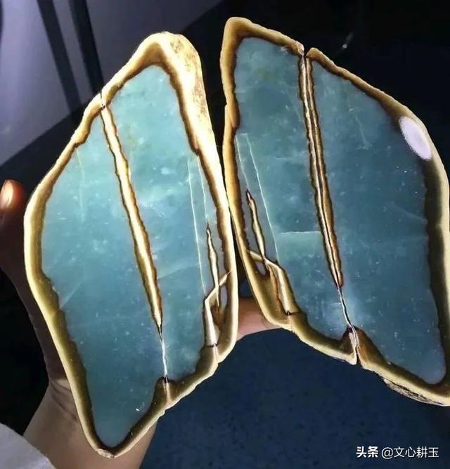 高冰老坑油青翡翠值钱吗冰油青种翡翠价格-第5张图片-翡翠网 高冰老坑油青翡翠值钱吗冰油青种翡翠价格-第5张图片-翡翠网