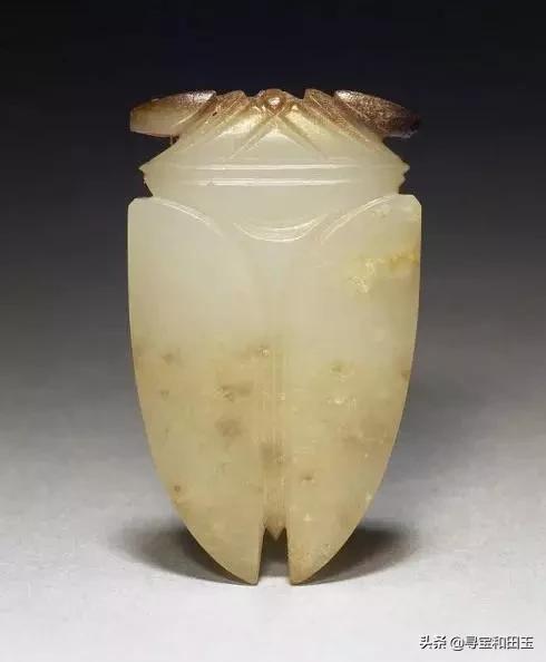 翡翠手镯水纹和裂纹区别,翡翠手镯有水纹好还是没水晶好-第2张图片-翡翠网 翡翠手镯水纹和裂纹区别,翡翠手镯有水纹好还是没水晶好-第2张图片-翡翠网