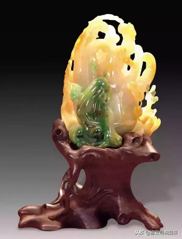 翡翠戴久了变化过程图翡翠不适合什么人戴-第11张图片-翡翠网 翡翠戴久了变化过程图翡翠不适合什么人戴-第11张图片-翡翠网