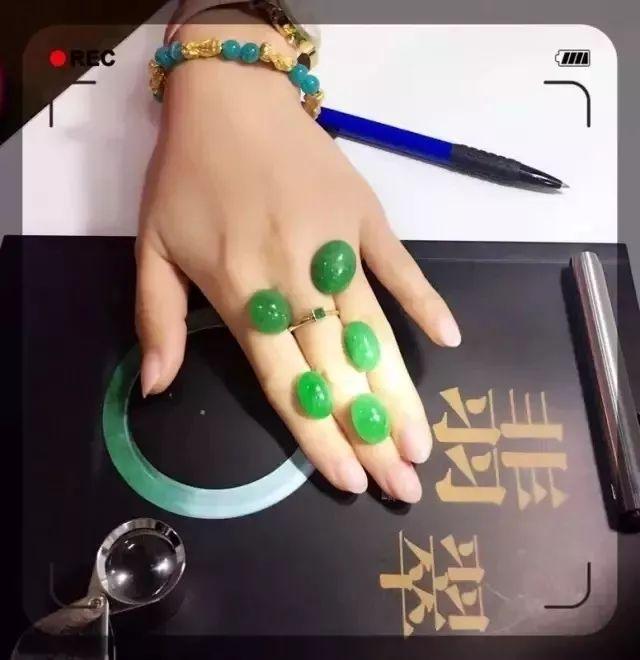 翡翠培训知识教程翡翠培训资料-第9张图片-翡翠网 翡翠培训知识教程翡翠培训资料-第9张图片-翡翠网