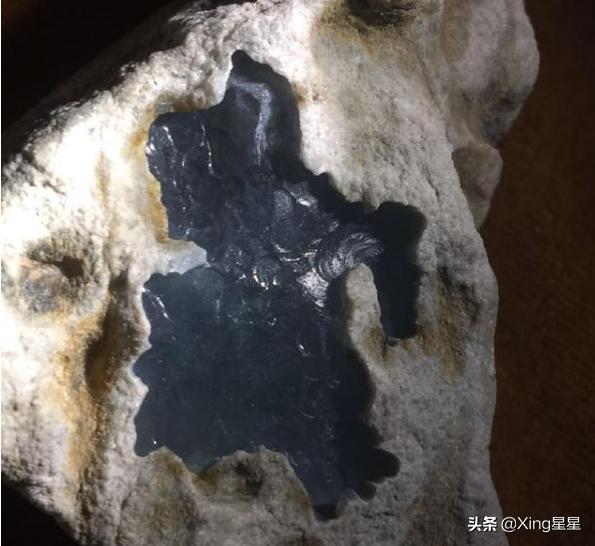 翡翠科普冷门知识翡翠原石冷知识-第7张图片-翡翠网 翡翠科普冷门知识翡翠原石冷知识-第7张图片-翡翠网