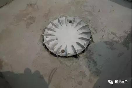 买的翡翠原石有刺鼻味,酸洗翡翠原石图例-第51张图片-翡翠网 买的翡翠原石有刺鼻味,酸洗翡翠原石图例-第51张图片-翡翠网