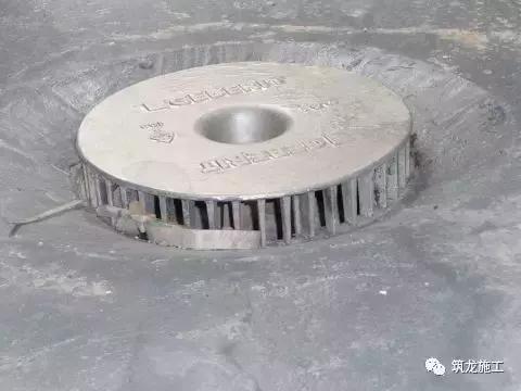 买的翡翠原石有刺鼻味,酸洗翡翠原石图例-第52张图片-翡翠网 买的翡翠原石有刺鼻味,酸洗翡翠原石图例-第52张图片-翡翠网