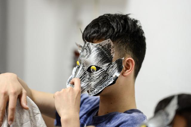 抖音短视频直播伴侣抖音直播伴侣-第1张图片-翡翠网 抖音短视频直播伴侣抖音直播伴侣-第1张图片-翡翠网