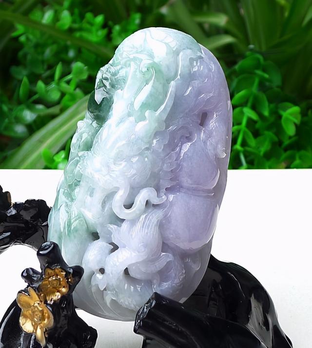 盘玩翡翠知识,老翡翠的盘玩和养护-第3张图片-翡翠网 盘玩翡翠知识,老翡翠的盘玩和养护-第3张图片-翡翠网