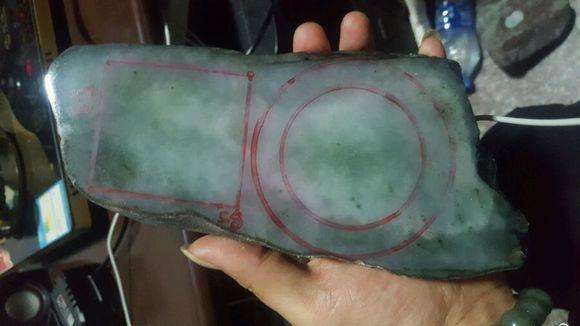 翡翠原石打磨抛光方法,自己怎么给翡翠原石抛光-第1张图片-翡翠网 翡翠原石打磨抛光方法,自己怎么给翡翠原石抛光-第1张图片-翡翠网