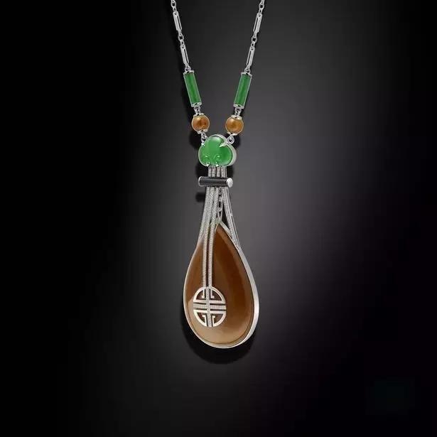 赌石入门基础知识翡翠知识入门知识-第1张图片-翡翠网 赌石入门基础知识翡翠知识入门知识-第1张图片-翡翠网