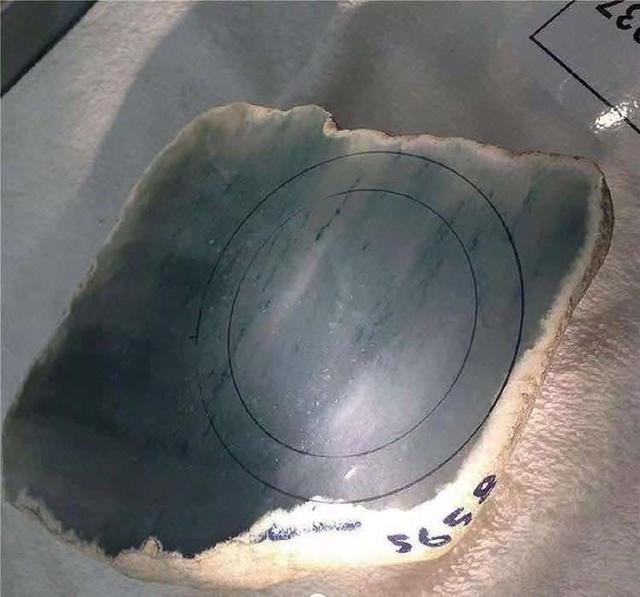 翡翠价格对照表图,翡翠的价格是怎么计算的-第25张图片-翡翠网 翡翠价格对照表图,翡翠的价格是怎么计算的-第25张图片-翡翠网