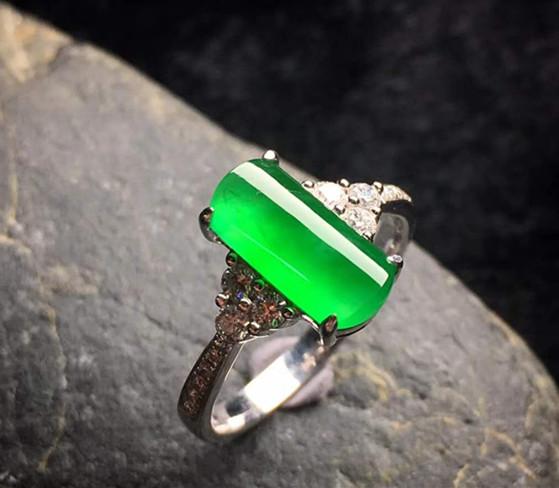 翡翠促销文案翡翠知识文案有趣-第3张图片-翡翠网 翡翠促销文案翡翠知识文案有趣-第3张图片-翡翠网