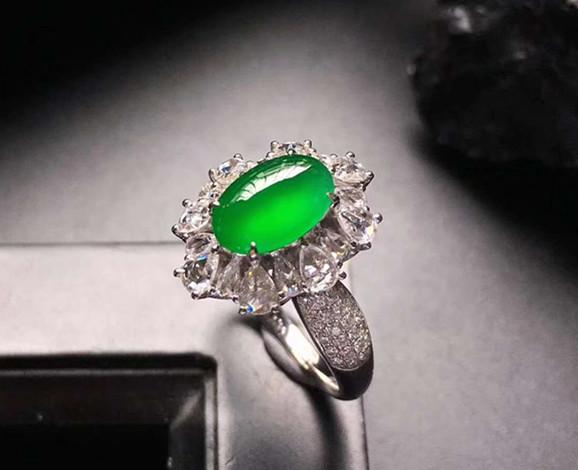 翡翠促销文案翡翠知识文案有趣-第10张图片-翡翠网 翡翠促销文案翡翠知识文案有趣-第10张图片-翡翠网