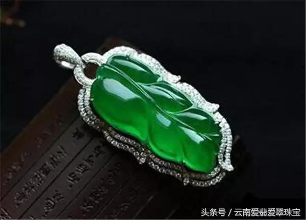 冰种翡翠分哪几种,翡翠知识图书-第6张图片-翡翠网 冰种翡翠分哪几种,翡翠知识图书-第6张图片-翡翠网