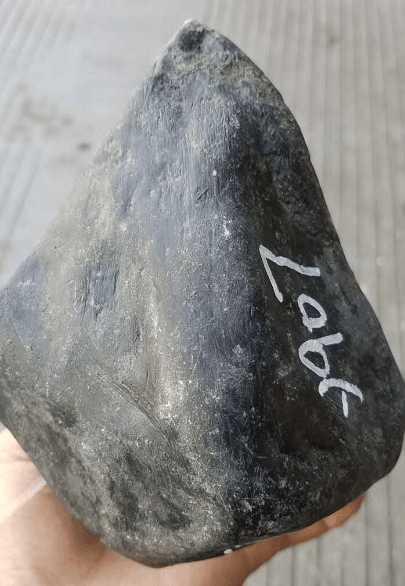 木那紫罗兰翡翠原石图木那后江翡翠原石-第17张图片-翡翠网 木那紫罗兰翡翠原石图木那后江翡翠原石-第17张图片-翡翠网