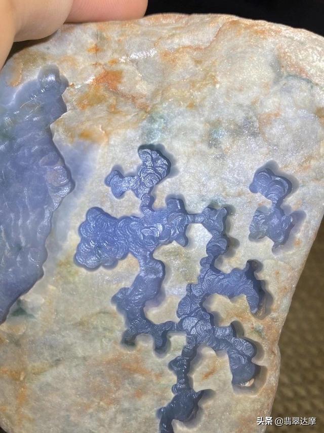 玩翡翠原石的五大秘诀的简单介绍-第1张图片-翡翠网 玩翡翠原石的五大秘诀的简单介绍-第1张图片-翡翠网