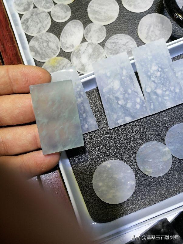 好的翡翠原石后江水翡翠原石价格-第19张图片-翡翠网 好的翡翠原石后江水翡翠原石价格-第19张图片-翡翠网