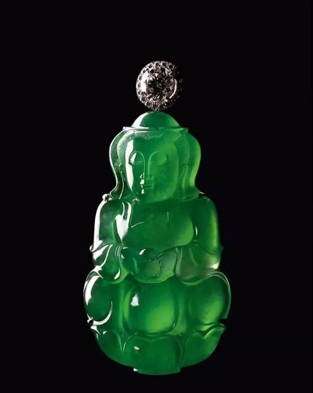 16亿帝王绿吊坠自己在家赌翡翠原石-第6张图片-翡翠网 16亿帝王绿吊坠自己在家赌翡翠原石-第6张图片-翡翠网