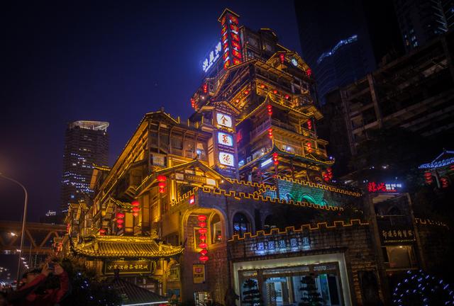 洪崖洞抖音,重庆洪崖洞抖音2017-第1张图片-翡翠网 洪崖洞抖音,重庆洪崖洞抖音2017-第1张图片-翡翠网