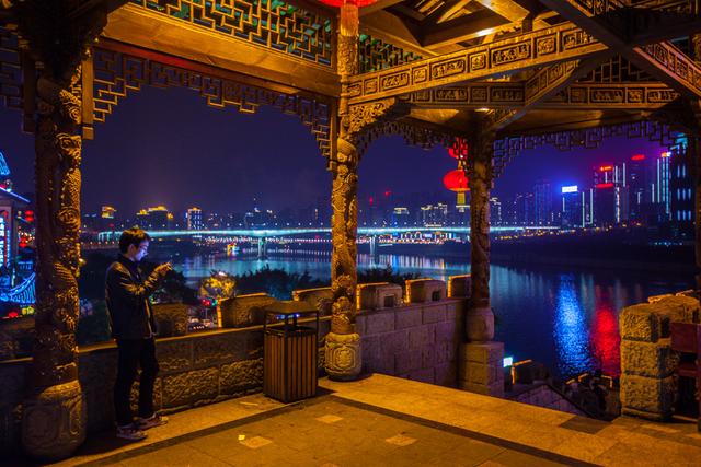 洪崖洞抖音,重庆洪崖洞抖音2017-第6张图片-翡翠网 洪崖洞抖音,重庆洪崖洞抖音2017-第6张图片-翡翠网