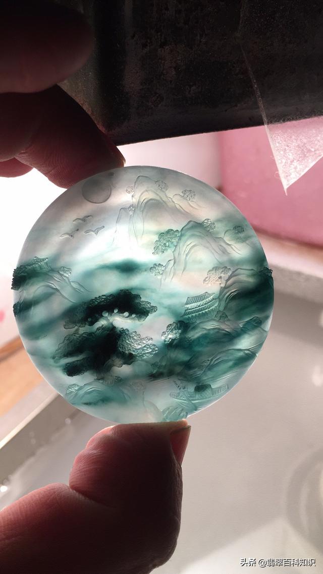 翡翠的基本知识百科的简单介绍-第1张图片-翡翠网 翡翠的基本知识百科的简单介绍-第1张图片-翡翠网