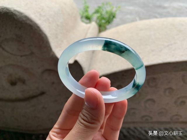 银元鉴定翡翠知识哪里有翡翠鉴定-第2张图片-翡翠网 银元鉴定翡翠知识哪里有翡翠鉴定-第2张图片-翡翠网