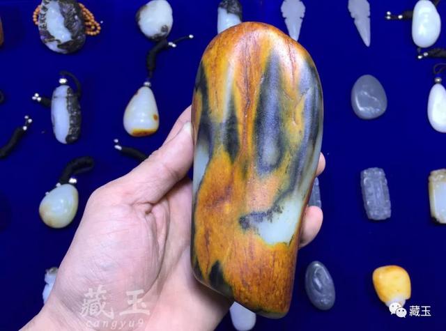 石佛寺翡翠批发价格南阳石佛寺玉器批发市场视频-第10张图片-翡翠网 石佛寺翡翠批发价格南阳石佛寺玉器批发市场视频-第10张图片-翡翠网