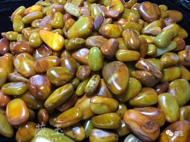 石佛寺翡翠批发价格南阳石佛寺玉器批发市场视频-第11张图片-翡翠网 石佛寺翡翠批发价格南阳石佛寺玉器批发市场视频-第11张图片-翡翠网