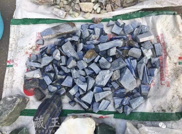 石佛寺翡翠批发价格南阳石佛寺玉器批发市场视频-第23张图片-翡翠网 石佛寺翡翠批发价格南阳石佛寺玉器批发市场视频-第23张图片-翡翠网