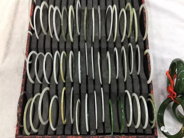 石佛寺翡翠批发价格南阳石佛寺玉器批发市场视频-第40张图片-翡翠网 石佛寺翡翠批发价格南阳石佛寺玉器批发市场视频-第40张图片-翡翠网