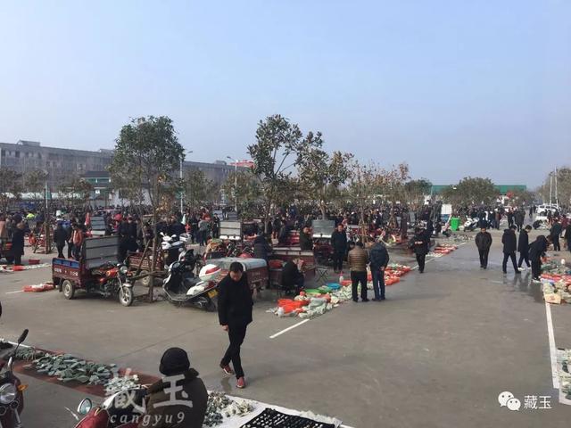 石佛寺翡翠批发价格南阳石佛寺玉器批发市场视频-第60张图片-翡翠网 石佛寺翡翠批发价格南阳石佛寺玉器批发市场视频-第60张图片-翡翠网