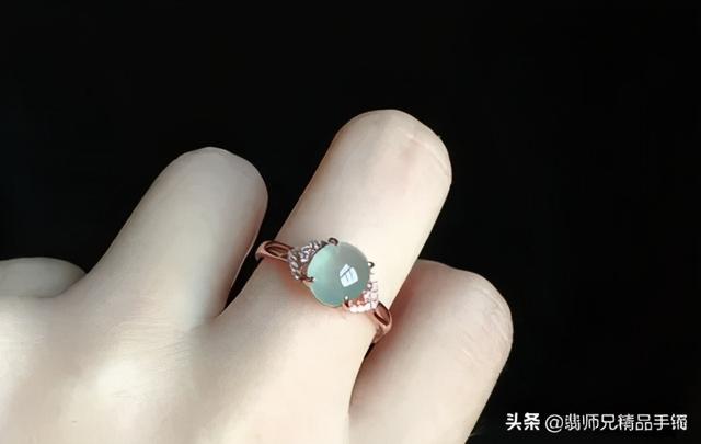 手链一般多少个珠子好,墨绿翡翠珠子项链价格-第4张图片-翡翠网