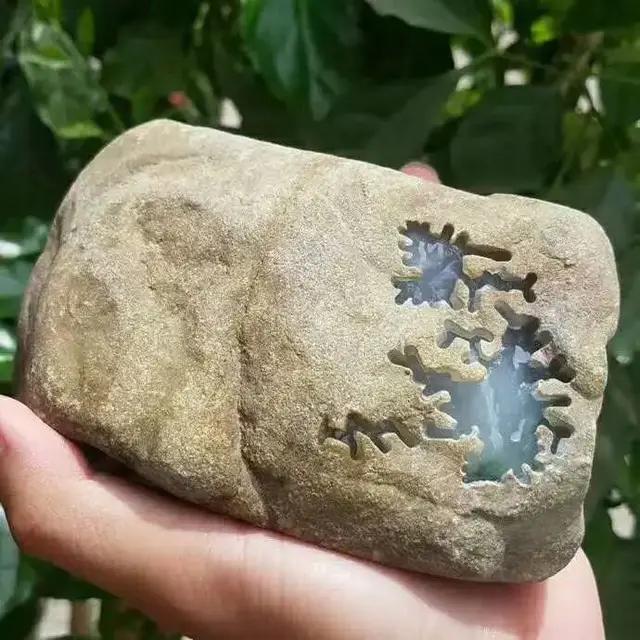 莫西沙原石特点莫西沙翡翠原石切开了没棉-第3张图片-翡翠网