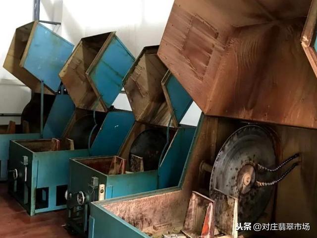 缅甸翡翠知识体系缅甸翡翠市场-第6张图片-翡翠网 缅甸翡翠知识体系缅甸翡翠市场-第6张图片-翡翠网