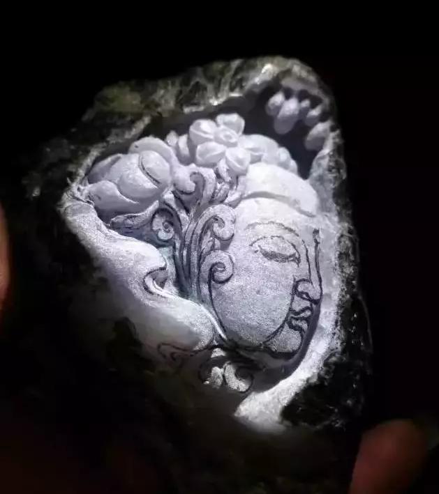 多彩翡翠原石贵吗,北京翡翠原石贵吗-第4张图片-翡翠网 多彩翡翠原石贵吗,北京翡翠原石贵吗-第4张图片-翡翠网