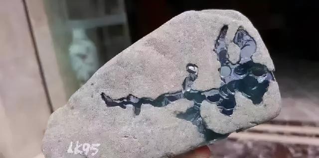 福建哪里可以转手翡翠原石,转手卖翡翠原石视频-第2张图片-翡翠网 福建哪里可以转手翡翠原石,转手卖翡翠原石视频-第2张图片-翡翠网