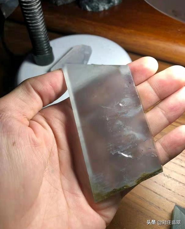 玉石翡翠原石翡翠玉石知识忙带-第2张图片-翡翠网 玉石翡翠原石翡翠玉石知识忙带-第2张图片-翡翠网