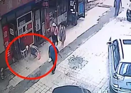 翡翠镶嵌黄金翡翠镶金戒指价格-第4张图片-翡翠网 翡翠镶嵌黄金翡翠镶金戒指价格-第4张图片-翡翠网