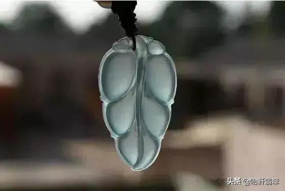 翡翠手镯老种和嫩种,种嫩翡翠价格-第2张图片-翡翠网