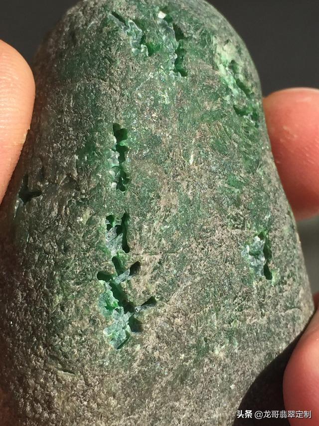 翡翠小原石有价值吗后江翡翠原石值得买吗-第1张图片-翡翠网