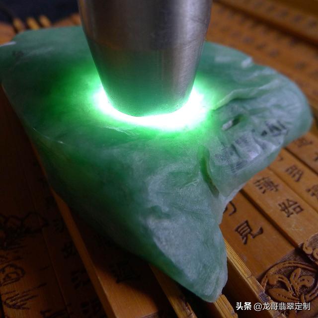 翡翠小原石有价值吗后江翡翠原石值得买吗-第2张图片-翡翠网