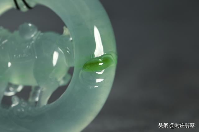 梦到制作翡翠手镯,梦见玉镯子断了什么意思-第7张图片-翡翠网 梦到制作翡翠手镯,梦见玉镯子断了什么意思-第7张图片-翡翠网