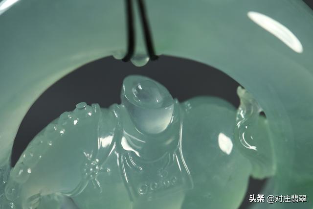 梦到制作翡翠手镯,梦见玉镯子断了什么意思-第9张图片-翡翠网 梦到制作翡翠手镯,梦见玉镯子断了什么意思-第9张图片-翡翠网