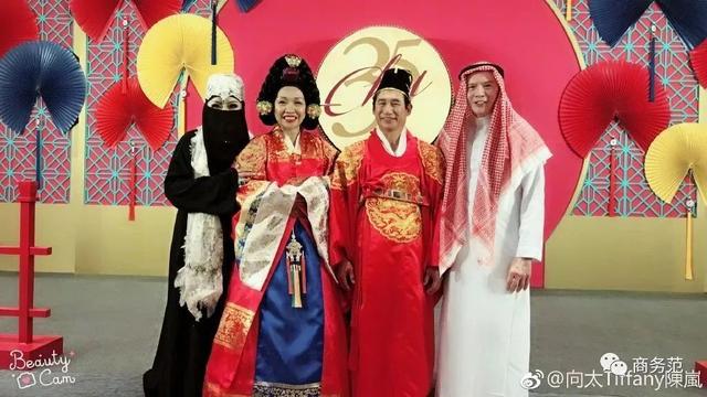 向华强刘嘉玲翡翠知识刘晓庆翡翠首饰-第8张图片-翡翠网 向华强刘嘉玲翡翠知识刘晓庆翡翠首饰-第8张图片-翡翠网