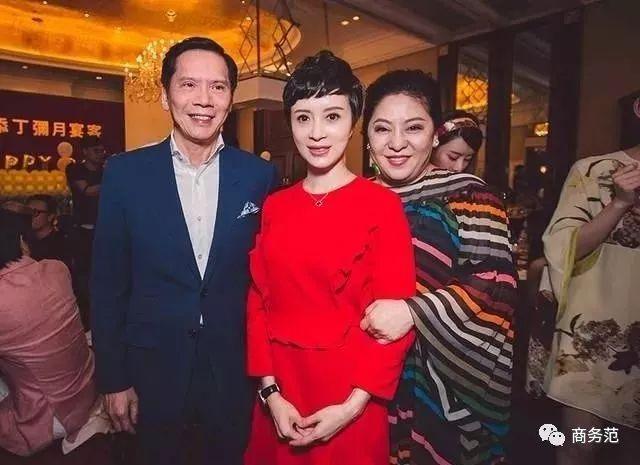 向华强刘嘉玲翡翠知识刘晓庆翡翠首饰-第13张图片-翡翠网 向华强刘嘉玲翡翠知识刘晓庆翡翠首饰-第13张图片-翡翠网