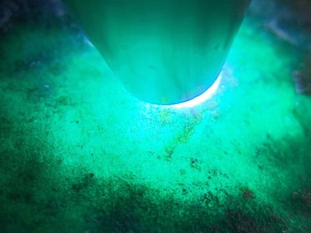 莫湾基冰晴种翡翠原石,翡翠原石什么场口好-第4张图片-翡翠网 莫湾基冰晴种翡翠原石,翡翠原石什么场口好-第4张图片-翡翠网