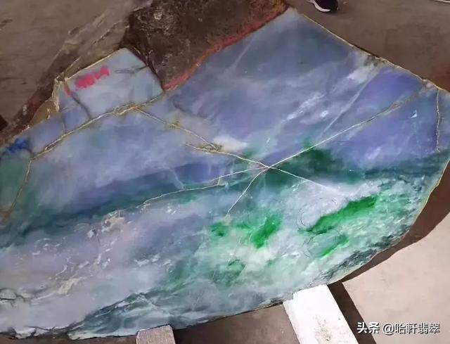 翡翠原石帝王裂怎么办的简单介绍-第3张图片-翡翠网 翡翠原石帝王裂怎么办的简单介绍-第3张图片-翡翠网